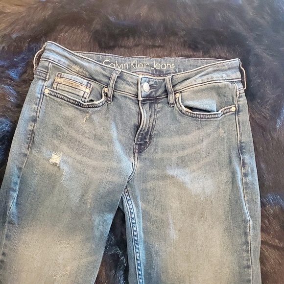 Calvin Klein Destroyed Straight Leg Jeans 💙 - Picture 4 of 8